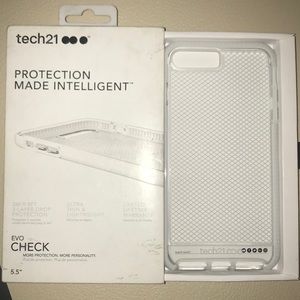 Tech21 Clear iPhone 8 Case